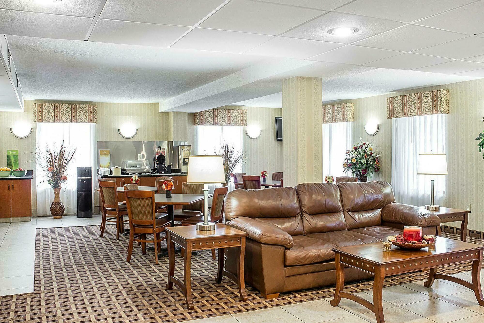 Quality Inn North Battleboro Eksteriør billede