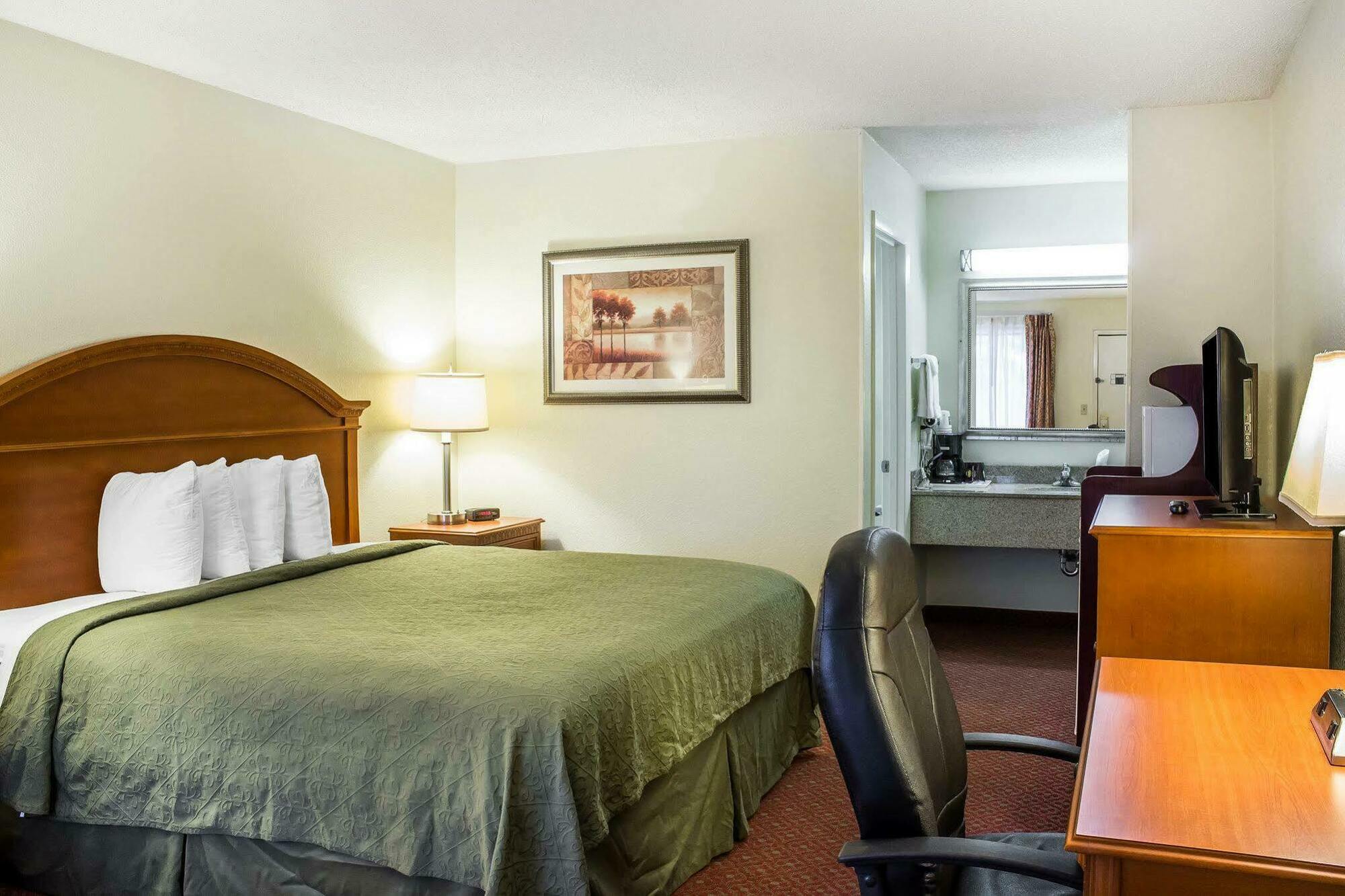 Quality Inn North Battleboro Eksteriør billede